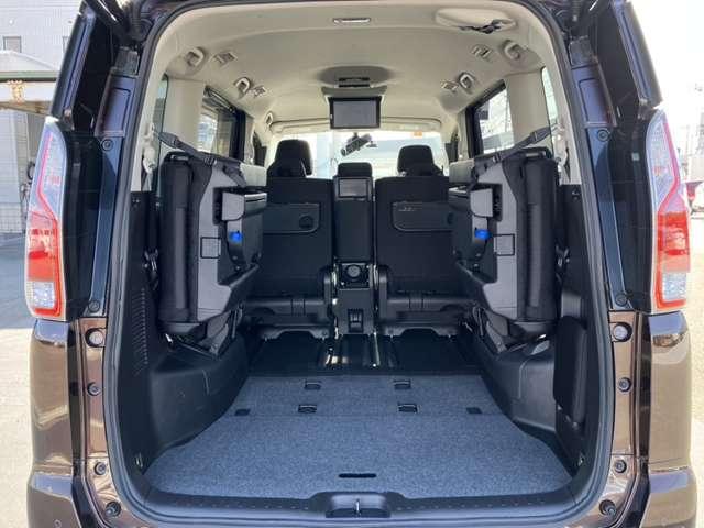 セレナ ２．０　ハイウェイスター　プロパイロット　エディション　［メモリーナビ・ＴＶ］（17枚目）