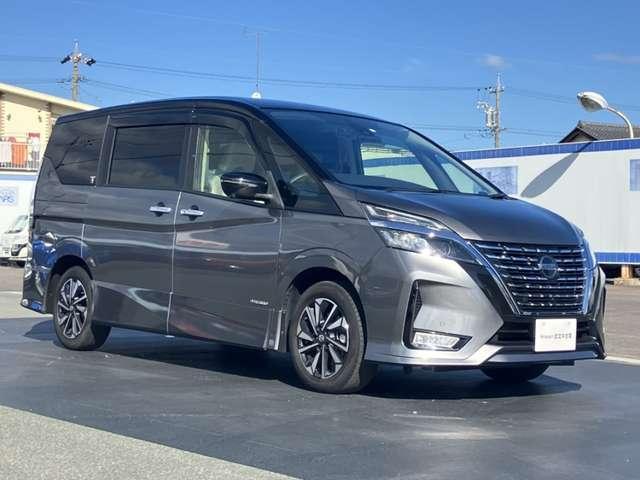 セレナ ハイウェイスターＶ　［メモリーナビ・ＴＶ・１１インチ後席モニター・プロパイロット・セーフティパックＢ・ＥＴＣ２．０・ドライブレコーダー前方・デュアルエアコン・両側オートスライドドア・ＵＳＢ接続端子・１６インチアルミ］（12枚目）
