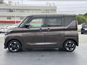 左側オートスライドドア付きです。リモコンや車内からでも開閉操作は可能です。