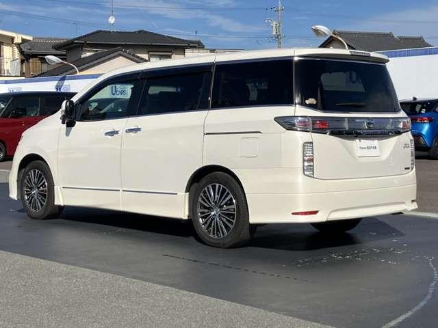 エルグランド ２．５　２５０ハイウェイスターＳ　［メモリーナビ・ＴＶ］（10枚目）