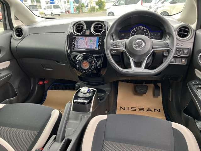 ノート １．２　ｅ－ＰＯＷＥＲ　Ｘ　Ｖセレクション　［メモリーナビ・ＴＶ］（4枚目）