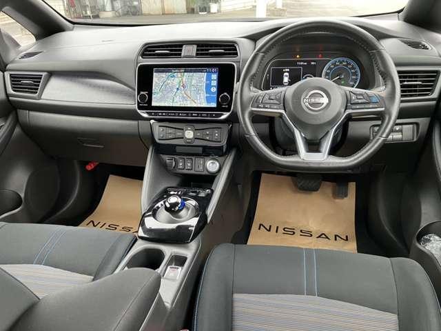 リーフ Ｘ　Ｖセレクション　［ニッサンコネクトナビ・プロパイロット・アラウンドビューモニター・ＥＴＣ２．０・前席シートヒーター・ハンドルヒーター・ＵＳＢ・ＨＤＭＩ端子］（4枚目）