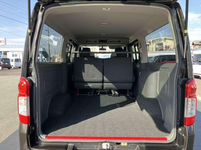 NV350キャラバンバン 2.0 プレミアムGX クロムギア パッケージ バージョンブラック ロングボディ(14枚目)