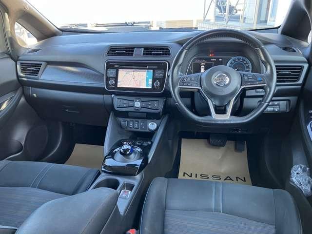 リーフ Ｘ　１０万台記念車　［ニッサンコネクトナビ］（4枚目）