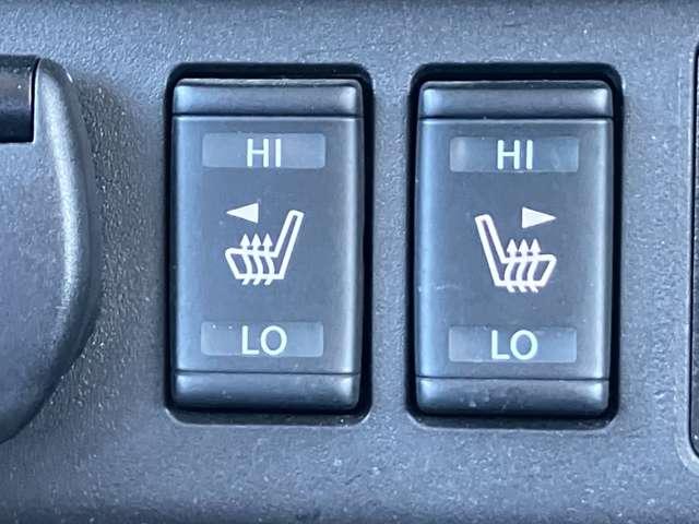 リーフ Ｘ　１０万台記念車　［ニッサンコネクトナビ］（7枚目）