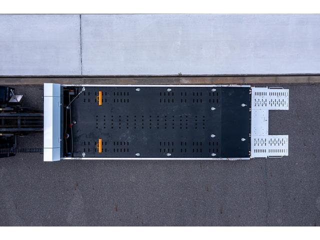 トヨエース 　積載車　タイヤ固縛　開閉アオリ　工具箱　　積載量３０００ｋｇ　６速ＭＴ　ラジコン　極東フラトップ　レッカー（54枚目）