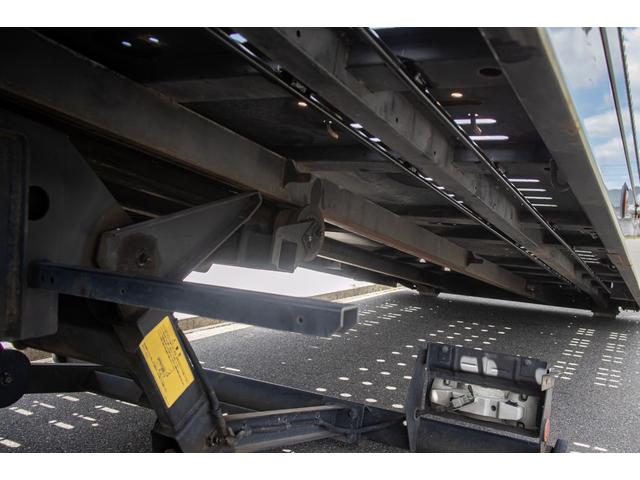 トヨエース 　積載車　タイヤ固縛　開閉アオリ　工具箱　　積載量３０００ｋｇ　６速ＭＴ　ラジコン　極東フラトップ　レッカー（77枚目）