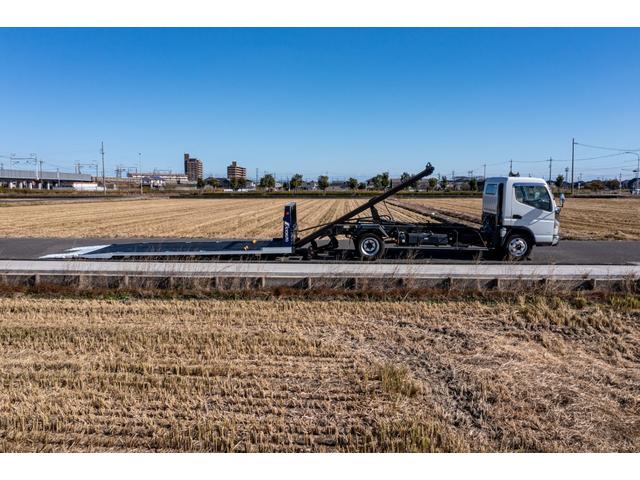 キャンター 　積載車　タイヤ固縛　サイドアオリ開閉　ラジコン　バックカメラ　最大積載量３０００ｋｇ　キーレス　極東フラトップ　レッカー（36枚目）