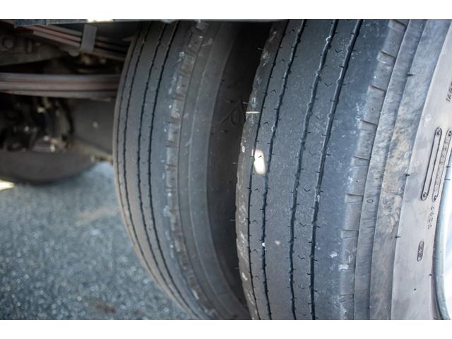 キャンター 　積載車　タイヤ固縛　サイドアオリ開閉　ラジコン　バックカメラ　最大積載量３０００ｋｇ　キーレス　極東フラトップ　レッカー（61枚目）