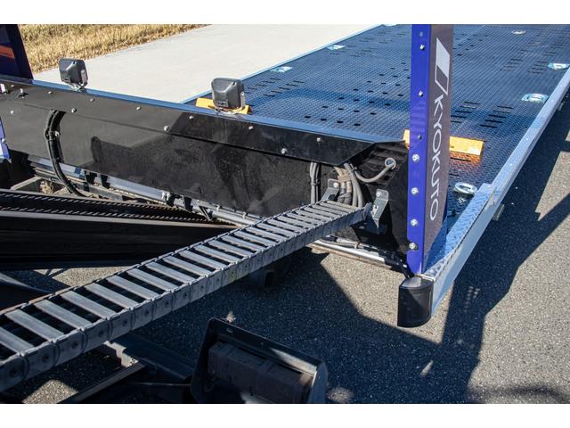 キャンター 　積載車　タイヤ固縛　サイドアオリ開閉　ラジコン　バックカメラ　最大積載量３０００ｋｇ　キーレス　極東フラトップ　レッカー（72枚目）