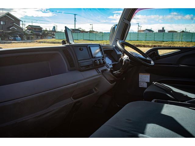 キャンター 　積載車　タイヤ固縛　サイドアオリ開閉　ラジコン　バックカメラ　最大積載量２０００ｋｇ　キーレス　極東フラトップ　レッカー（13枚目）