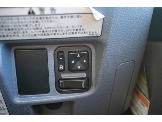 キャンター 　積載車　タイヤ固縛　サイドアオリ開閉　ラジコン　バックカメラ　最大積載量２０００ｋｇ　キーレス　極東フラトップ　レッカー（17枚目）