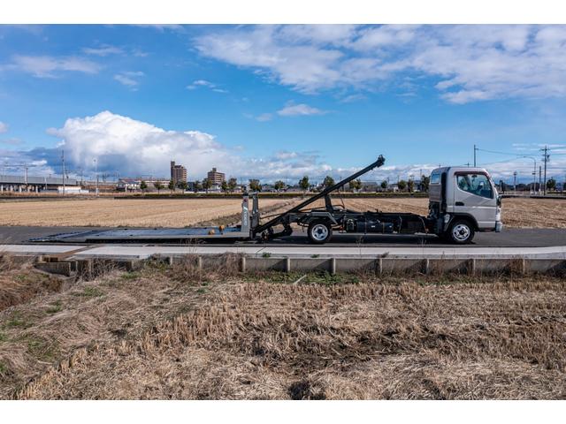 キャンター 　積載車　タイヤ固縛　サイドアオリ開閉　ラジコン　バックカメラ　最大積載量２０００ｋｇ　キーレス　極東フラトップ　レッカー（21枚目）