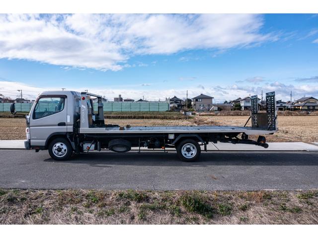 キャンター 　積載車　タイヤ固縛　サイドアオリ開閉　ラジコン　バックカメラ　最大積載量２０００ｋｇ　キーレス　極東フラトップ　レッカー（26枚目）