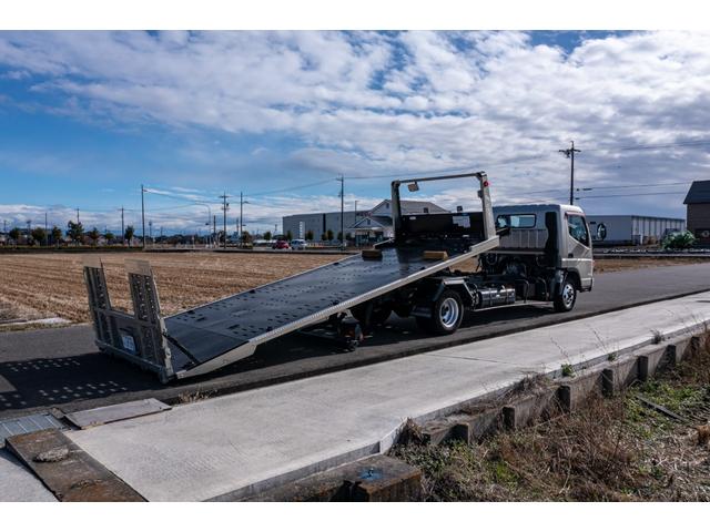 キャンター 　積載車　タイヤ固縛　サイドアオリ開閉　ラジコン　バックカメラ　最大積載量２０００ｋｇ　キーレス　極東フラトップ　レッカー（28枚目）