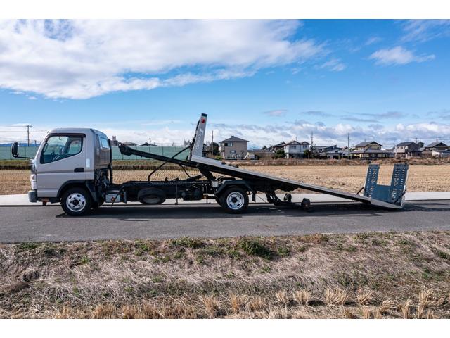 キャンター 　積載車　タイヤ固縛　サイドアオリ開閉　ラジコン　バックカメラ　最大積載量２０００ｋｇ　キーレス　極東フラトップ　レッカー（30枚目）