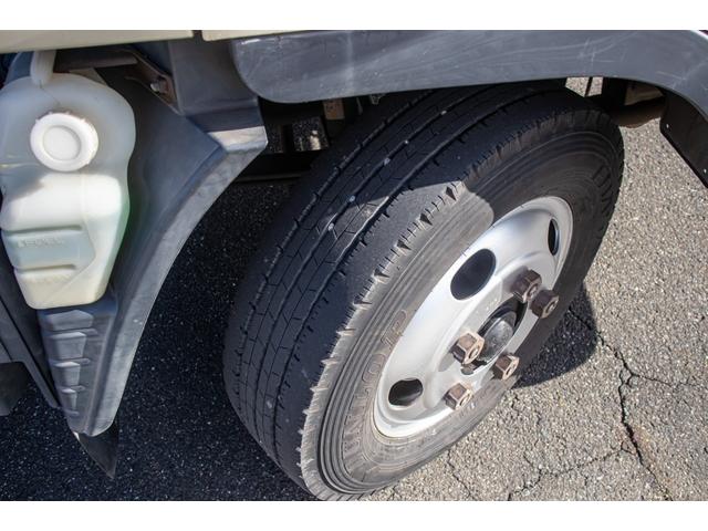 キャンター 　積載車　タイヤ固縛　サイドアオリ開閉　ラジコン　バックカメラ　最大積載量２０００ｋｇ　キーレス　極東フラトップ　レッカー（50枚目）