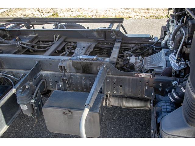 キャンター 　積載車　タイヤ固縛　サイドアオリ開閉　ラジコン　バックカメラ　最大積載量２０００ｋｇ　キーレス　極東フラトップ　レッカー（54枚目）