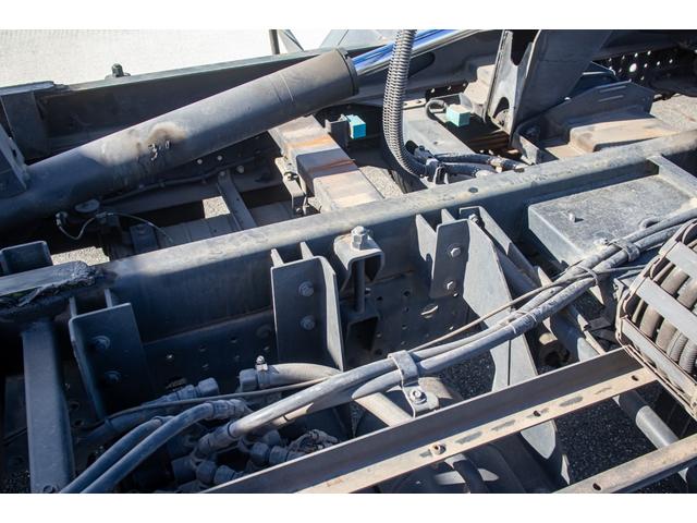 キャンター 　積載車　タイヤ固縛　サイドアオリ開閉　ラジコン　バックカメラ　最大積載量２０００ｋｇ　キーレス　極東フラトップ　レッカー（61枚目）
