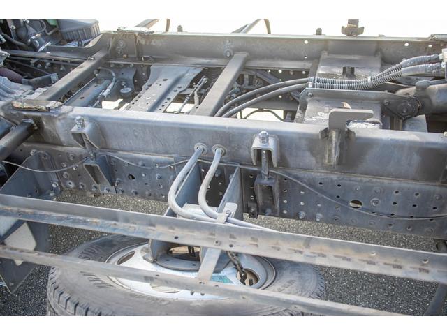 キャンター 　積載車　タイヤ固縛　サイドアオリ開閉　ラジコン　バックカメラ　最大積載量２０００ｋｇ　キーレス　極東フラトップ　レッカー（62枚目）