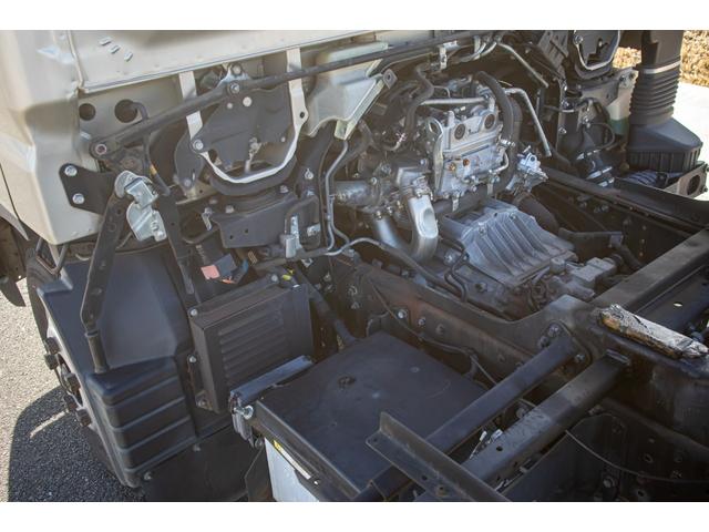 キャンター 　積載車　タイヤ固縛　サイドアオリ開閉　ラジコン　バックカメラ　最大積載量２０００ｋｇ　キーレス　極東フラトップ　レッカー（63枚目）