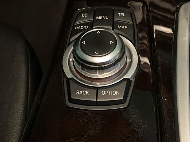 ５シリーズ ５２３ｉ　カスタム車両ホワイト＆ブラックツートンカラー／１７インチブラックアルミホイール／社外エアロ／ＥＴＣ／バックカメラ／禁煙車（49枚目）