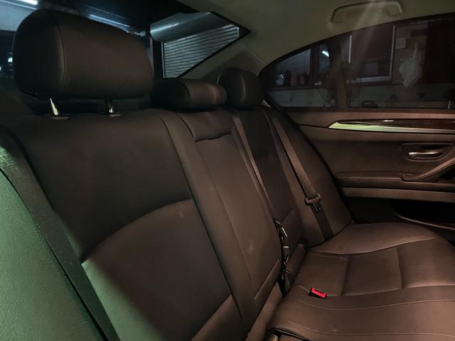 ５シリーズ ５２３ｉ　カスタム車両ホワイト＆ブラックツートンカラー／１７インチブラックアルミホイール／社外エアロ／ＥＴＣ／バックカメラ／禁煙車（60枚目）
