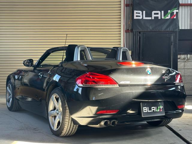 Ｚ４ ｓＤｒｉｖｅ２３ｉ　電動オープン／純正１７インチアルミホイール／パドルシフト／スポンジシート（22枚目）