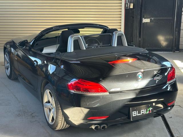 Ｚ４ ｓＤｒｉｖｅ２３ｉ　電動オープン／純正１７インチアルミホイール／パドルシフト／スポンジシート（23枚目）