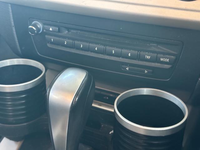 Ｚ４ ｓＤｒｉｖｅ２３ｉ　電動オープン／純正１７インチアルミホイール／パドルシフト／スポンジシート（33枚目）