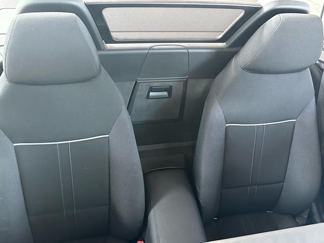 Ｚ４ ｓＤｒｉｖｅ２３ｉ　電動オープン／純正１７インチアルミホイール／パドルシフト／スポンジシート（37枚目）