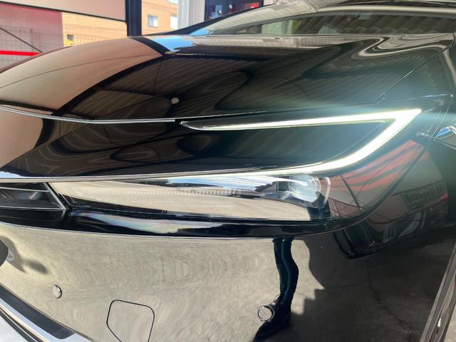 プリウス U 純正8インチディスプレィオーディオ・BSM・17インチ純正AW・シートヒーター・Bカメラ・ステアリングヒーター・ETC2.0・フルセグ・クルーズコントロール・セーフティセンス・レーンキープアシスト(4枚目)