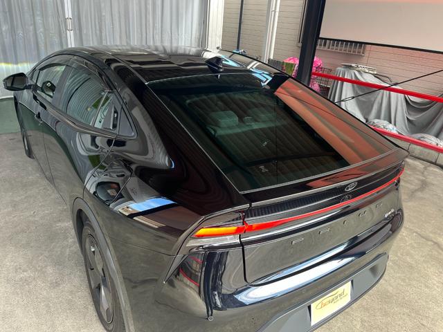 プリウス U 純正8インチディスプレィオーディオ・BSM・17インチ純正AW・シートヒーター・Bカメラ・ステアリングヒーター・ETC2.0・フルセグ・クルーズコントロール・セーフティセンス・レーンキープアシスト(13枚目)