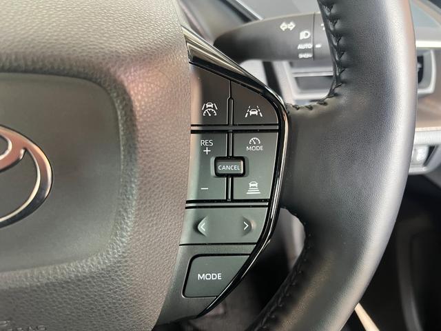 プリウス U 純正8インチディスプレィオーディオ・BSM・17インチ純正AW・シートヒーター・Bカメラ・ステアリングヒーター・ETC2.0・フルセグ・クルーズコントロール・セーフティセンス・レーンキープアシスト(21枚目)