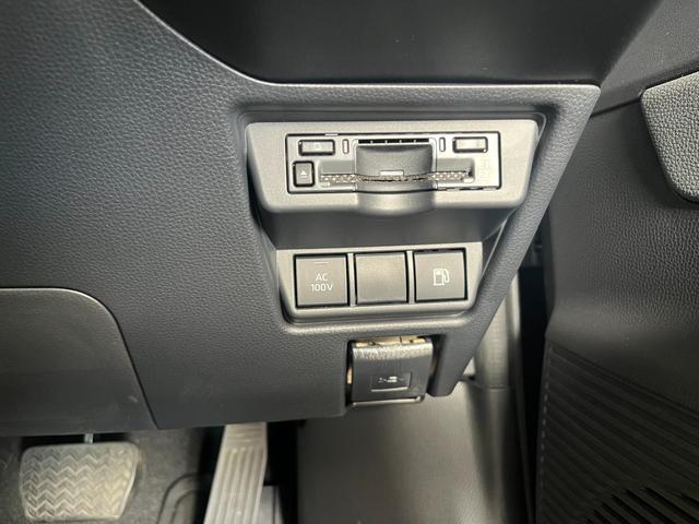 プリウス U 純正8インチディスプレィオーディオ・BSM・17インチ純正AW・シートヒーター・Bカメラ・ステアリングヒーター・ETC2.0・フルセグ・クルーズコントロール・セーフティセンス・レーンキープアシスト(24枚目)