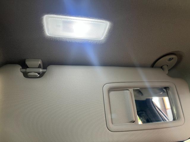 プリウス U 純正8インチディスプレィオーディオ・BSM・17インチ純正AW・シートヒーター・Bカメラ・ステアリングヒーター・ETC2.0・フルセグ・クルーズコントロール・セーフティセンス・レーンキープアシスト(48枚目)