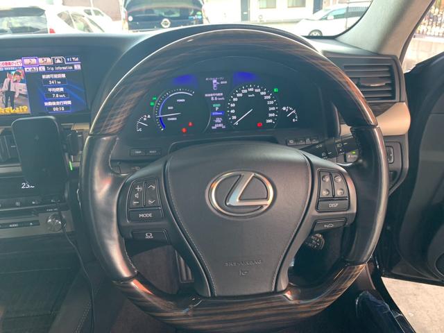 LEXUS LS LS600HL