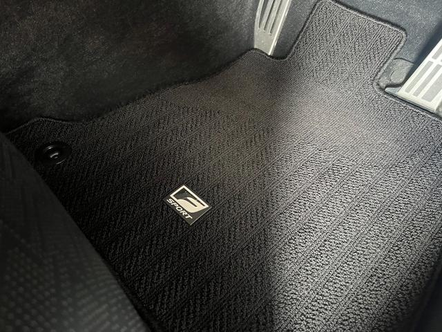 ＬＳ ＬＳ５００　バージョンＬ　後期・マクレビ・エイムゲインＦリップスポイラー・サイド＆リヤ＆トランクスポイラー社外エアロパーツ・ＴＲＤマフラー・赤黒革・ムーンルーフ・シートヒーター・デジタルインナーミラー・全周囲カメラ・ＨＵＤ（67枚目）