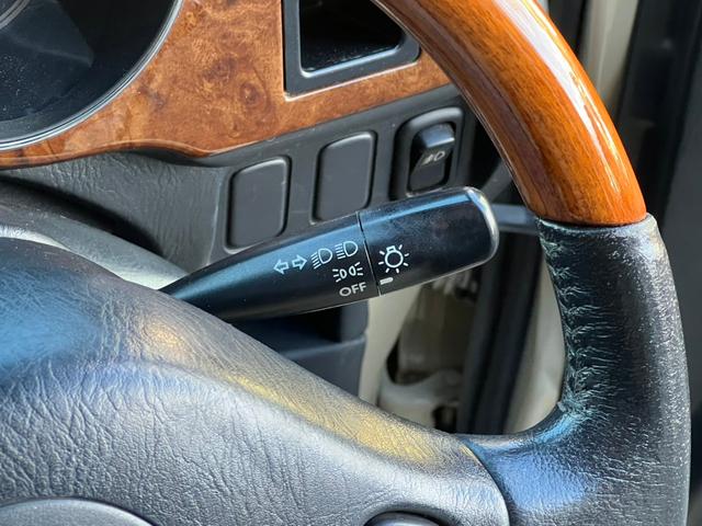 ミラジーノ ジーノ　ユーザー買取車／４ＡＴ車両／ベージュ全塗装／ウッドコンビハンドル／ウッド調パネル／ミニライト製１４インチアルミホイール／ｃａｒｒｏｚｚｅｒｉａ２Ｄオーディオ／ワンセグＴＶ／ＣＤ・ＤＶＤ／ＥＴＣ（22枚目）