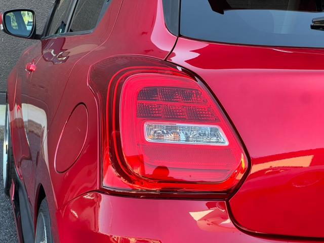 スイフトスポーツ ベースグレード ユーザー買取車/KUHLフルカスタムコンプリート/KUHLエアロ6点(フロント,サイド,リア,GTウィング,アイライン)/KUHL4テールスラッシュマフラー/VERZ18インチホイール/TEIN車高調(21枚目)