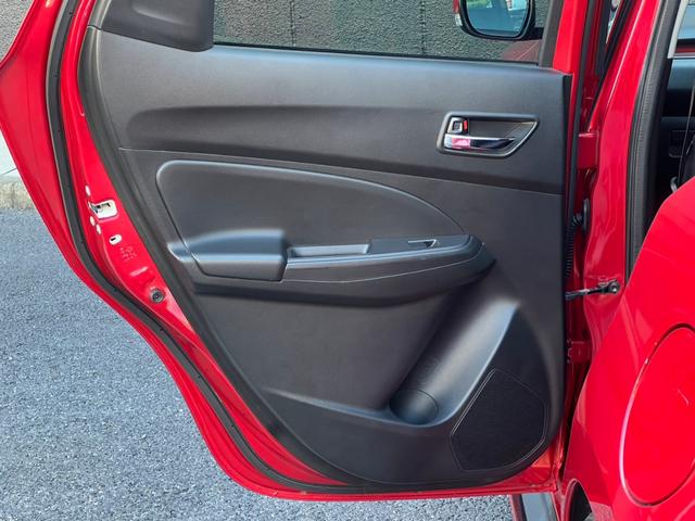 スイフトスポーツ ベースグレード ユーザー買取車/KUHLフルカスタムコンプリート/KUHLエアロ6点(フロント,サイド,リア,GTウィング,アイライン)/KUHL4テールスラッシュマフラー/VERZ18インチホイール/TEIN車高調(42枚目)