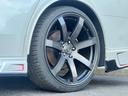 ホイールはKUHLオリジナルブランド、VERZ-WHEELSからVRC01の20インチホイールを装着しております!スポーティーな5本スポークの1ピースホイールです!お好みのホイールに変更も可能です!