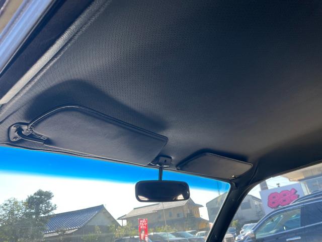 プリムスその他  1974ダスター ゴールドダスター ユーザー買取車 MSDデスビ 電動ファン パワステ 追加3連メーター 黒革 天井張替 グラント製ステアリング KENWOODオーディオ ETC(12枚目)