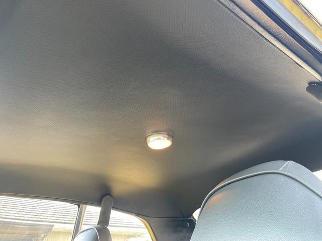 プリムスその他  1974ダスター ゴールドダスター ユーザー買取車 MSDデスビ 電動ファン パワステ 追加3連メーター 黒革 天井張替 グラント製ステアリング KENWOODオーディオ ETC(13枚目)