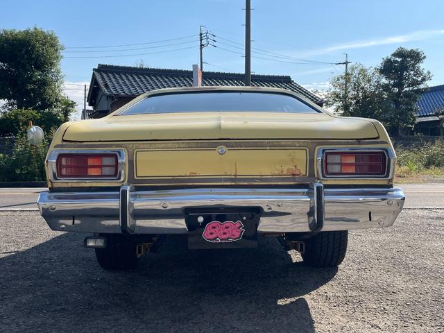 プリムスその他  1974ダスター ゴールドダスター ユーザー買取車 MSDデスビ 電動ファン パワステ 追加3連メーター 黒革 天井張替 グラント製ステアリング KENWOODオーディオ ETC(43枚目)