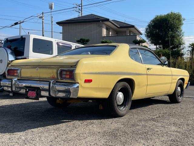 プリムスその他  1974ダスター ゴールドダスター ユーザー買取車 MSDデスビ 電動ファン パワステ 追加3連メーター 黒革 天井張替 グラント製ステアリング KENWOODオーディオ ETC(45枚目)