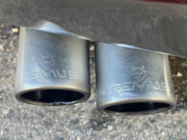 ３シリーズ ３２０ｉ　自社買取　６ＭＴ　Ａ－ＲＥＡＬエアロ　ＲＥＭＵＳ４本出しマフラー　ＢＣレーシング車高調　ＷＯＲＫ２０インチアルミ　リアスポイラー　ナビ　バックカメラ　ミラー一体型ＥＴＣ　メモリー機能付きパワーシート（26枚目）