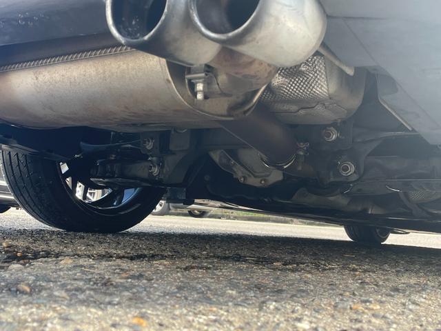 ３シリーズ ３２０ｉ　自社買取　６ＭＴ　Ａ－ＲＥＡＬエアロ　ＲＥＭＵＳ４本出しマフラー　ＢＣレーシング車高調　ＷＯＲＫ２０インチアルミ　リアスポイラー　ナビ　バックカメラ　ミラー一体型ＥＴＣ　メモリー機能付きパワーシート（27枚目）