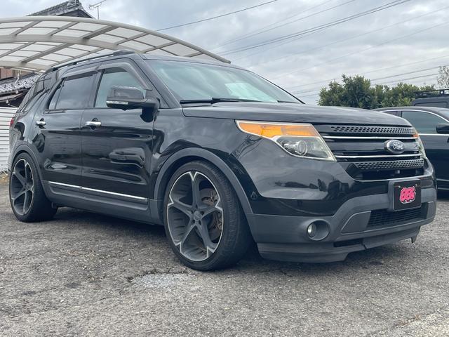 エクスプローラー リミテッド　エコブースト　サンルーフ　黒革　ジオバンナ２２インチアルミ　フリップダウンモニター　バックカメラ　ナビ　ＥＴＣ　パワーバックゲート　メモリーパワーシート　シートヒーター＆クーラー　クリアランスソナー　ルーフレール（40枚目）