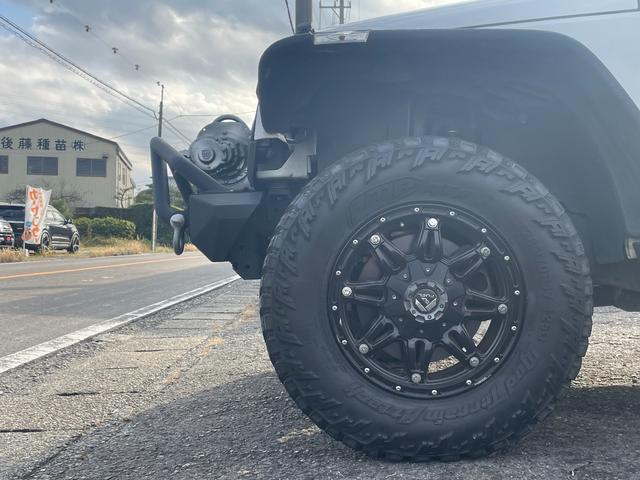 ジープ・ラングラーアンリミテッド サハラ Rugged Ridgeアイアンバンパー JAOS2インチリフトアップ キット FUEL17インチアルミ オーバーフェンダー ナビ フルセグTV バック・サイドカメラ ETC 純正サブウーハー(45枚目)